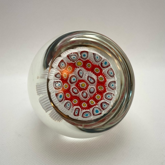 Quality Millefiori Glass Paper Weight, Heavy Glass, Murano Style Polished Base - Picture 5 of 7